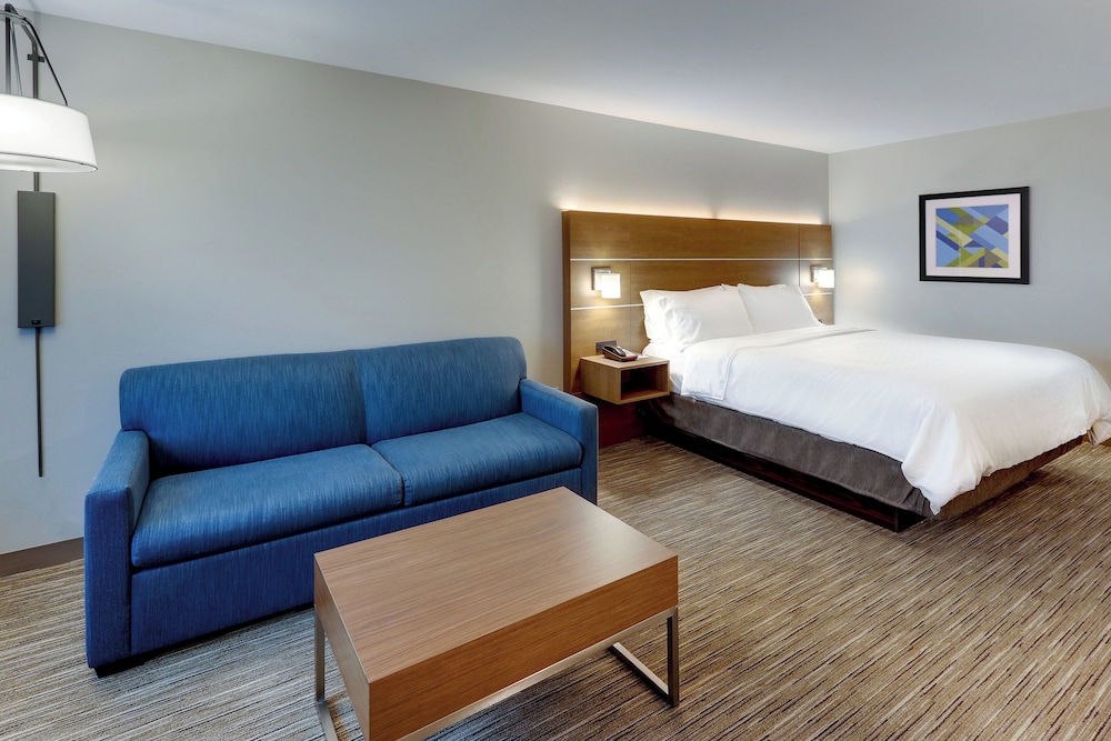 Holiday Inn Express & Suites Middletown Goshen by IHG - photo 36