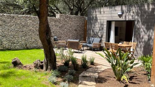 Perla Bianca - carbon neutral hotel in Bonifacio