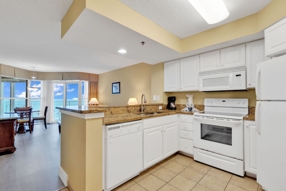Carolinian Resort Stunning Condos - photo 54
