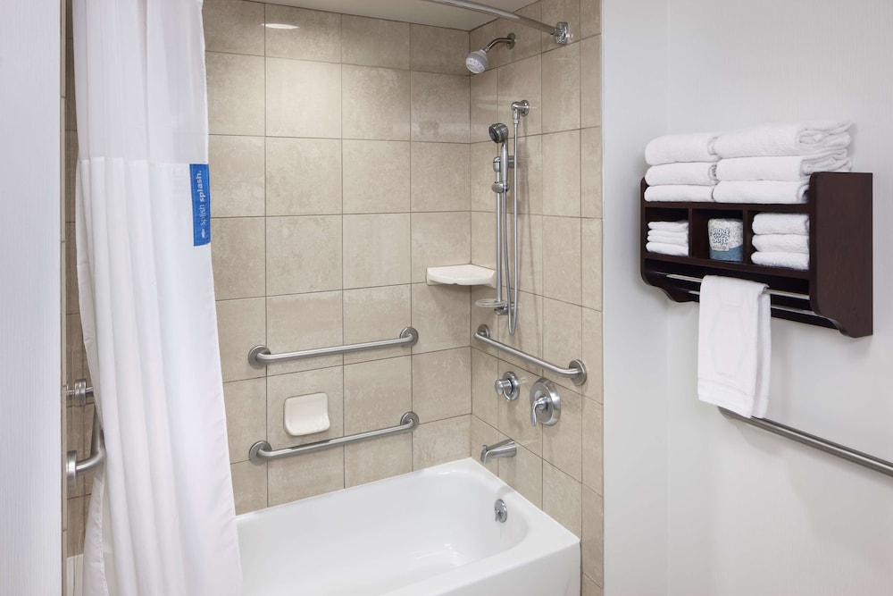 Hampton Inn & Suites Oklahoma City Bricktown - photo 27