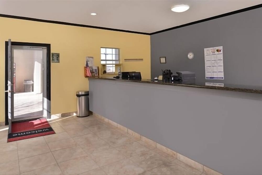 La Bonita Inn And Suites - photo 4