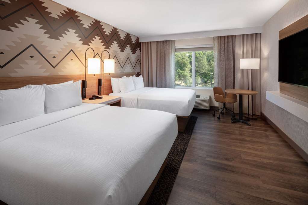 Wyndham Garden Redwood Valley Ukiah - photo 20
