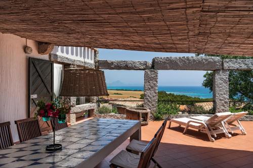 Casa 23 — 4-Star Luxury Hotel in Castiadas, Italy