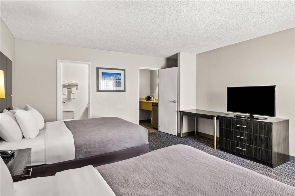 Quality Inn Jacksonville Orange Park near Naval Air Station - photo 41