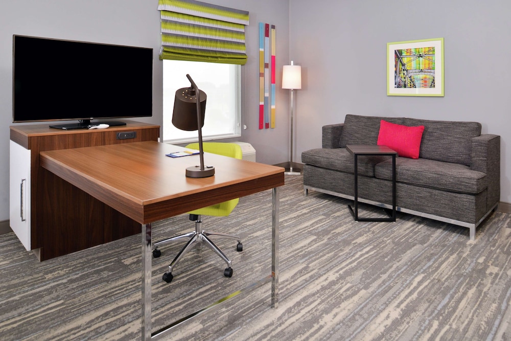 Hampton Inn & Suites St. Paul Oakdale Woodbury - photo 20