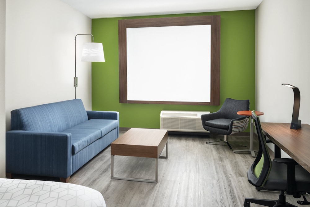 Holiday Inn Express & Suites Odessa I 20 by IHG - photo 20