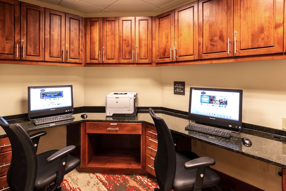 Hampton Inn Rawlins - photo 81