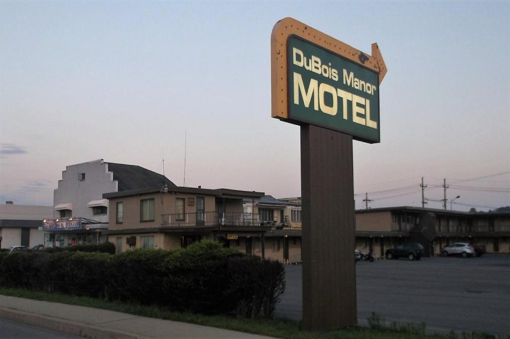 DuBois Manor Motel - photo 6
