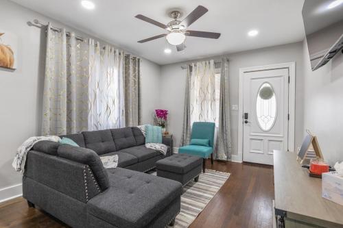 Lively Bungalow Retreat Near Belle Isle RVA — 4-Star Luxury Hotel in Richmond, United States