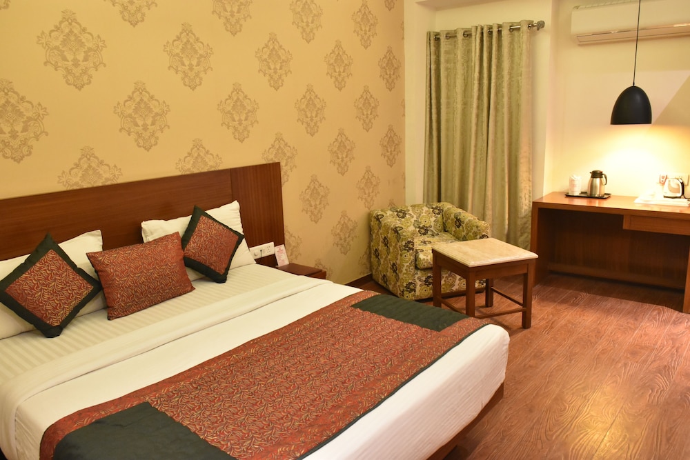 Lohias Delhi Airport