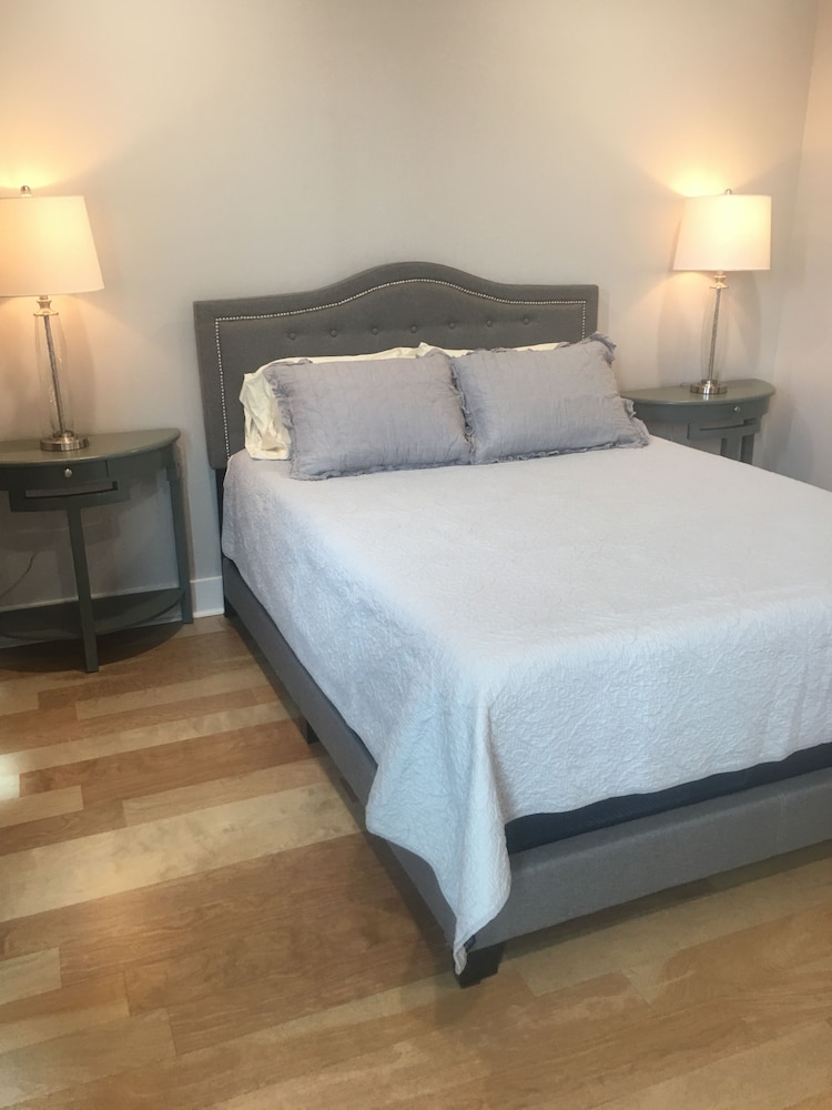 The Hotel at Huntington Square - photo 44