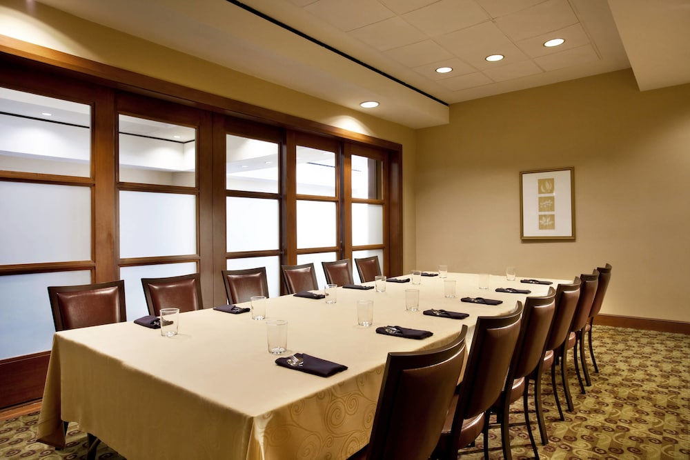 Sheraton New Orleans Hotel - photo 38