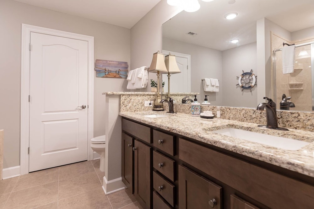 Phoenix Gulf Towers 2602 2 Bedroom Condo - photo 12