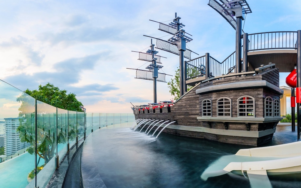 Somerset Pattaya in Pattaya, Thailand