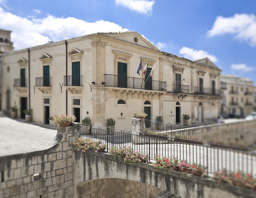 Novecento Scicli — hotel in Scicli