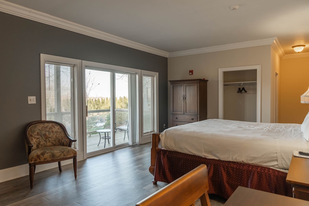The Inn at Crestwood - photo 10