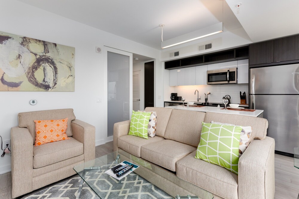 Global Luxury Suites at Reston Town Center - photo 68