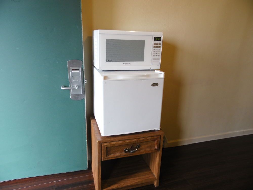 Ec Motel - photo 29