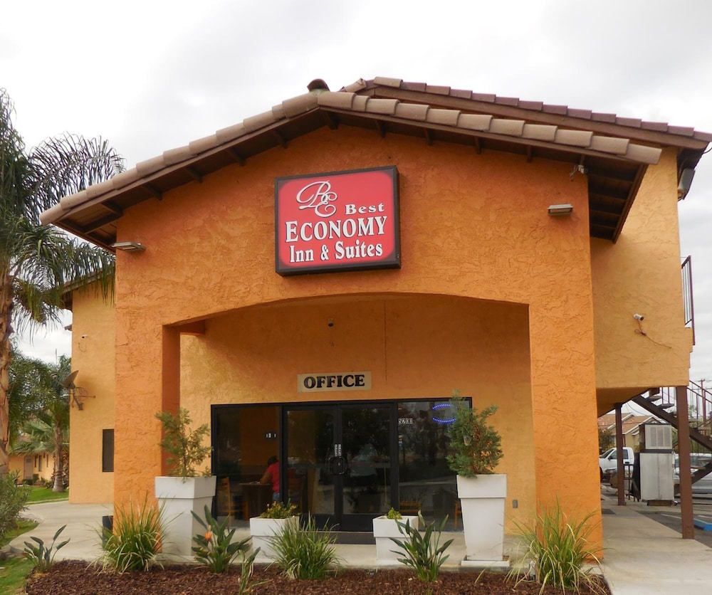 Best Economy Inn n Suites - photo 38