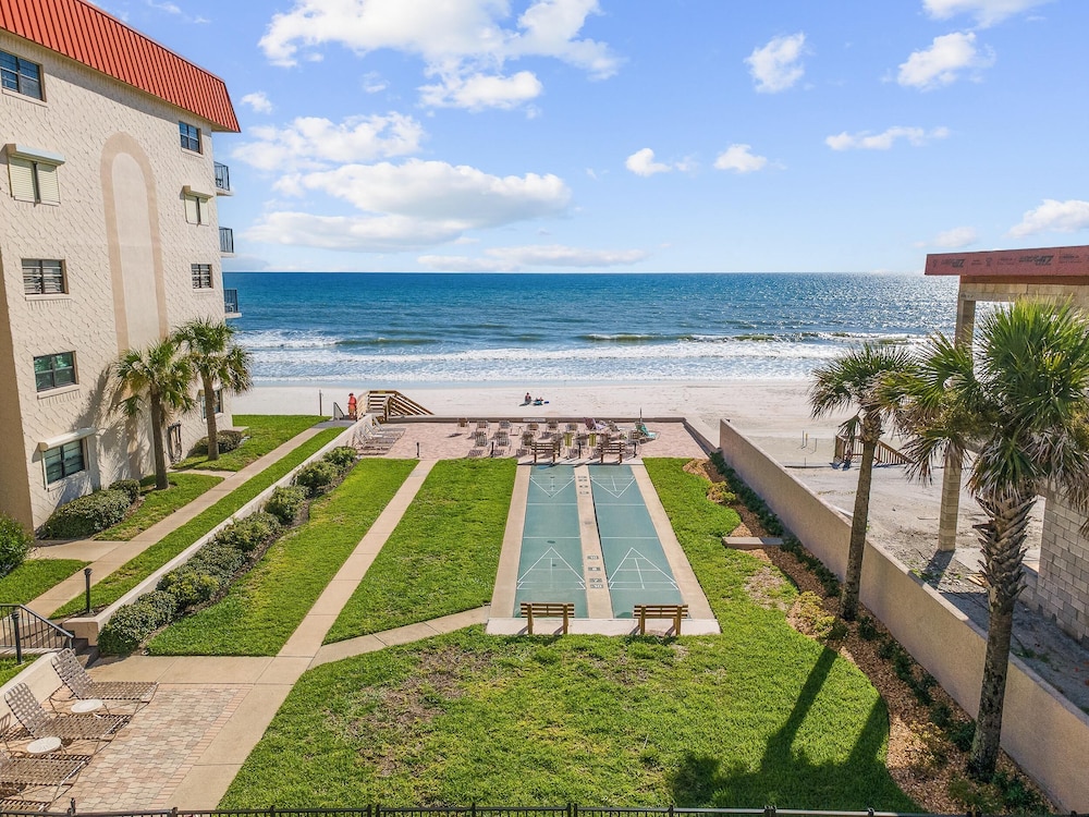 Hacienda del Sol II 506 — 4-Star Luxury Hotel in New Smyrna Beach, United States