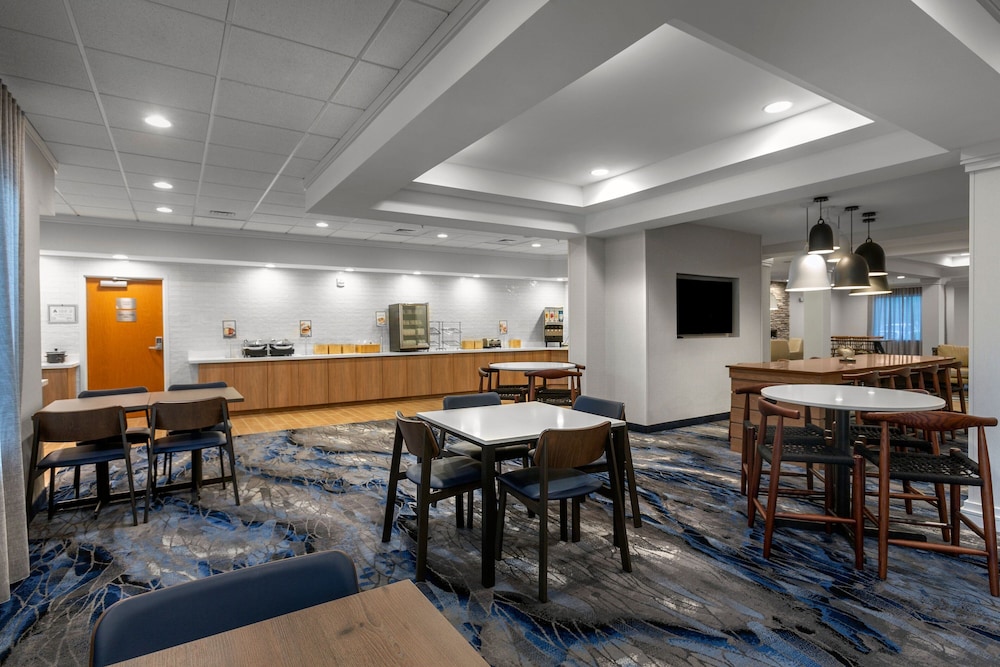 Fairfield Inn & Suites by Marriott Elizabeth City - photo 32