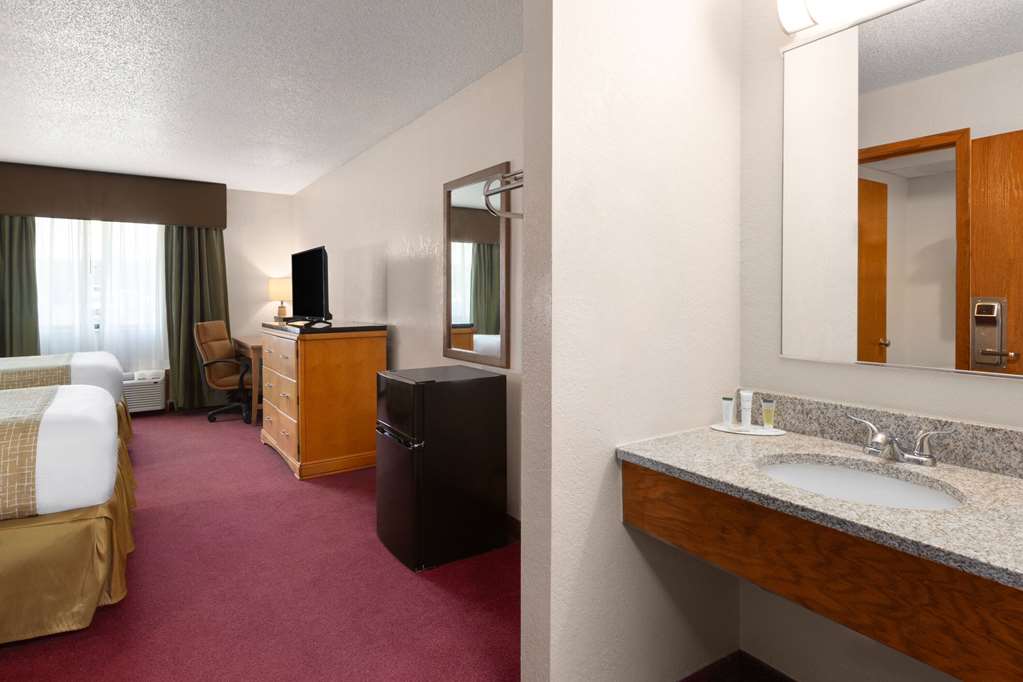 Travelodge by Wyndham Redwood Falls - photo 10
