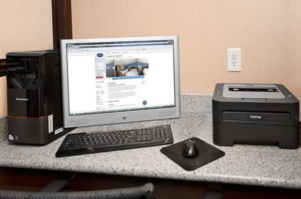Hampton Inn Asheboro - photo 41