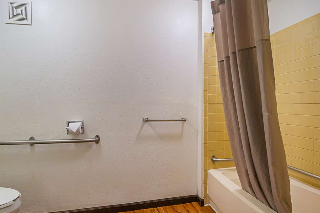 Motel 6 Knoxville TN North - photo 14