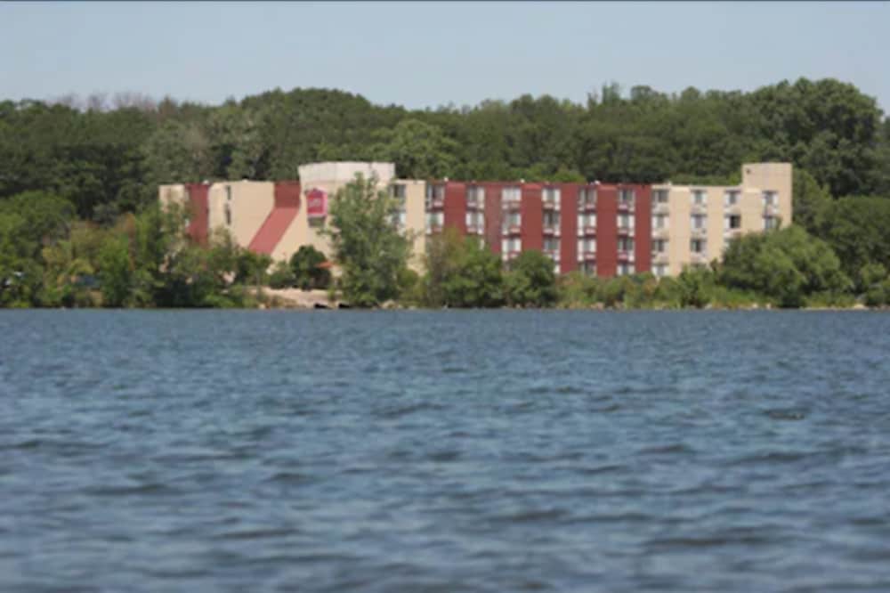 Livinn Hotel St. Paul I 94 East 3M Area - photo 35