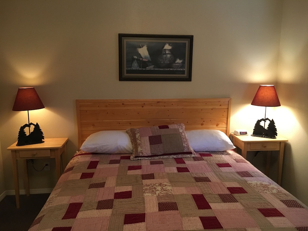 Mountain Landing Suites & RV Park - photo 3