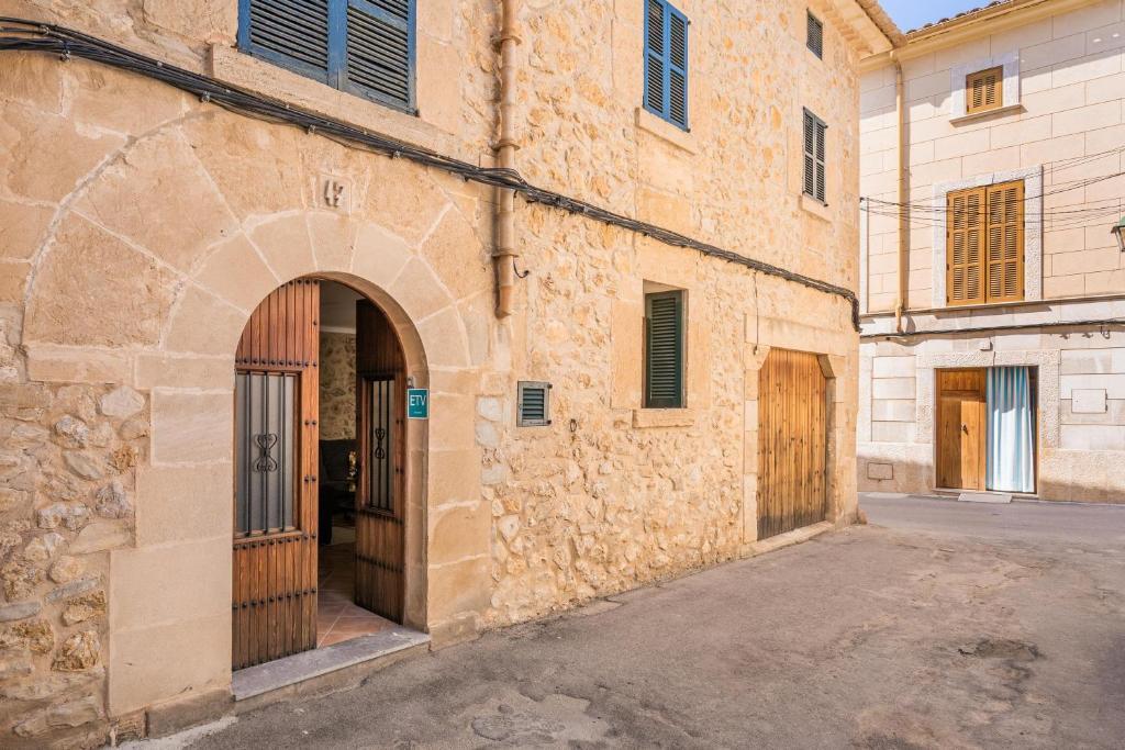 Ca la Pradina - carbon neutral hotel in Pollenca