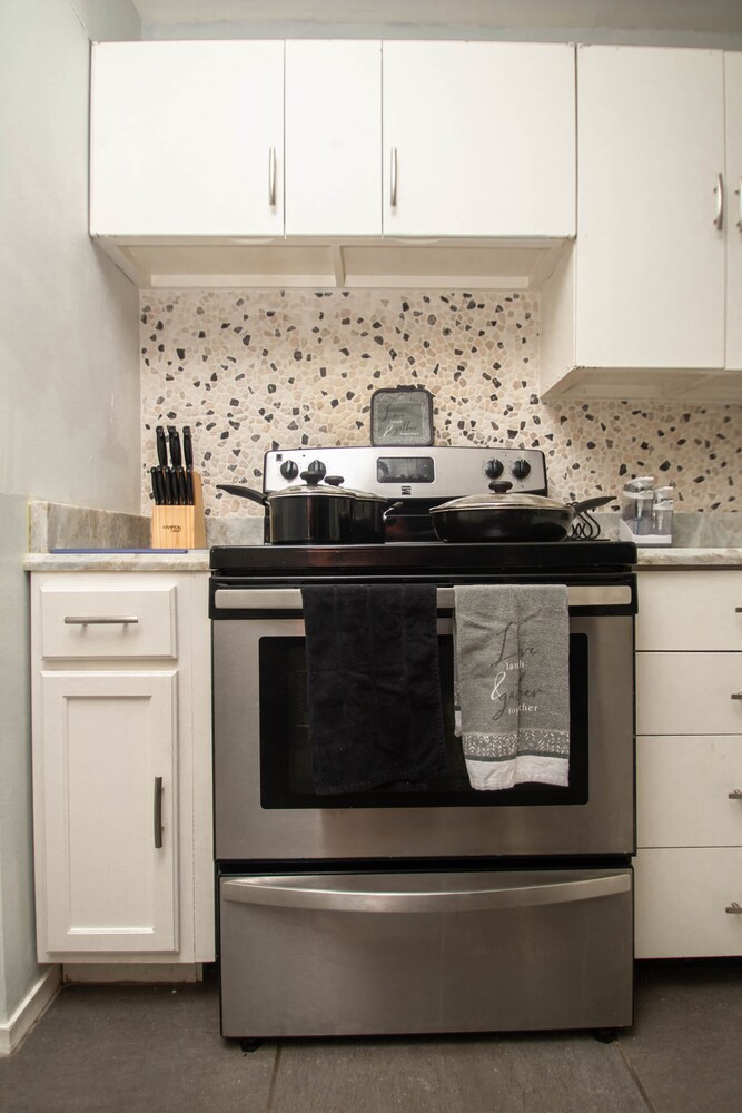 Home Sweet Home Midtown - photo 13