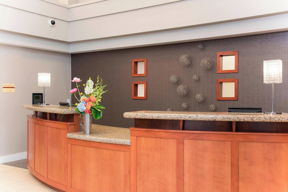 Residence Inn by Marriott Toledo Maumee - photo 2
