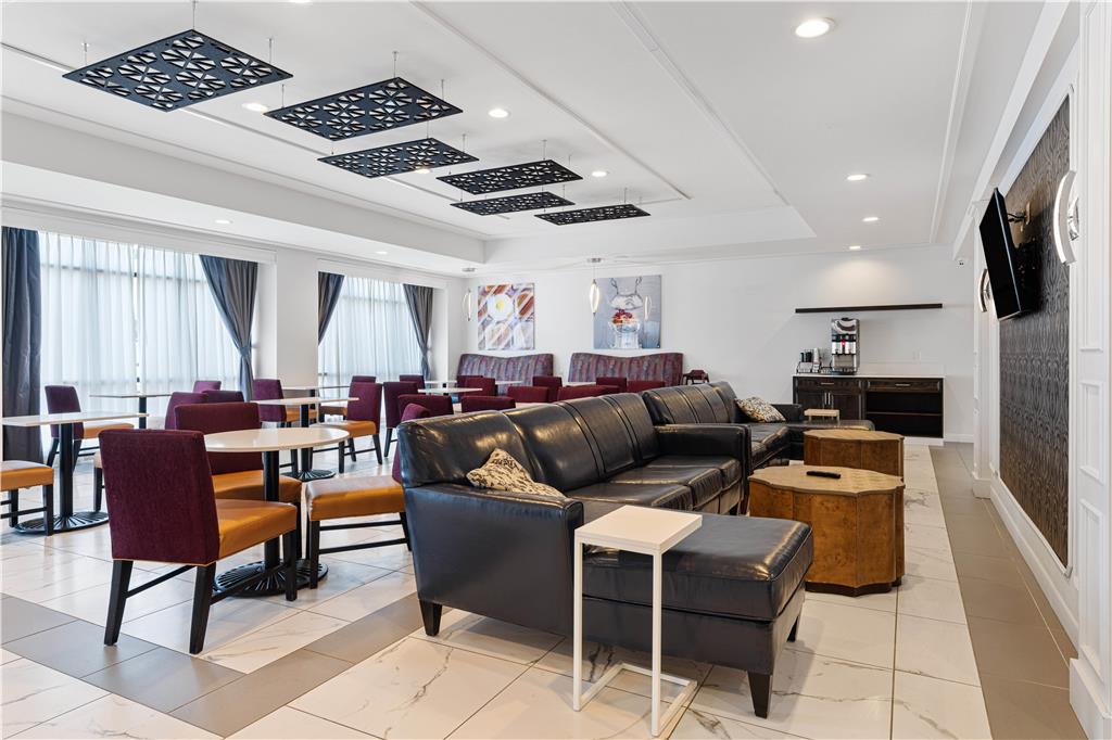 Best Western Plus New Richmond Inn & Suites - photo 5