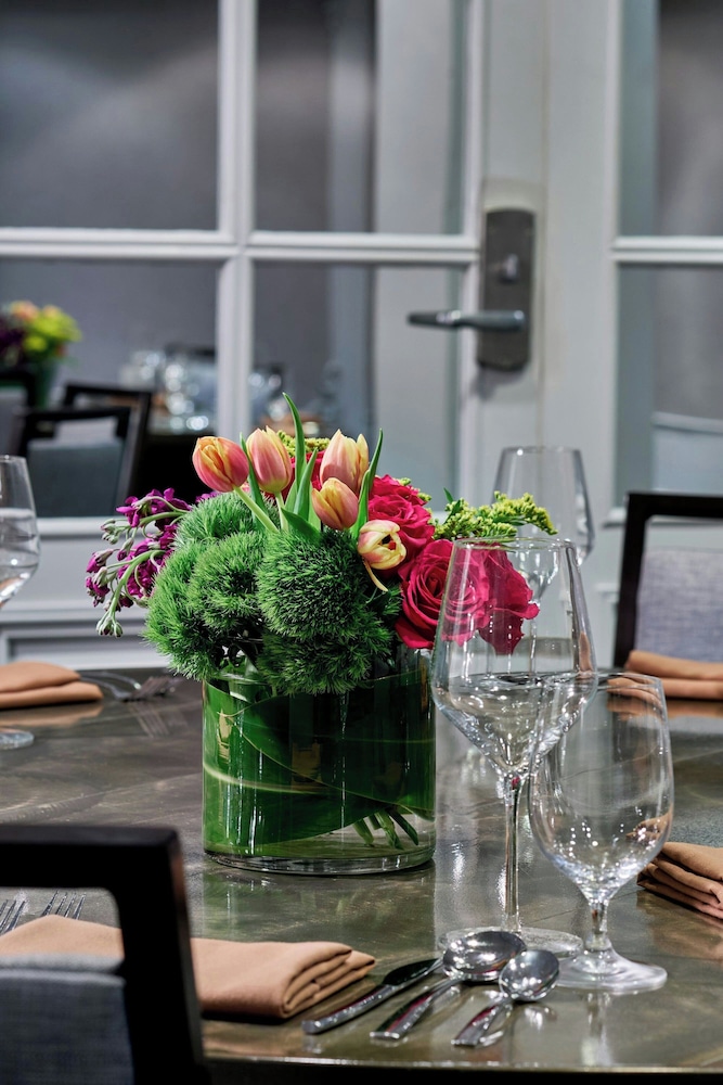Le Pavillon New Orleans a Tribute Portfolio Hotel by Marriott - photo 161