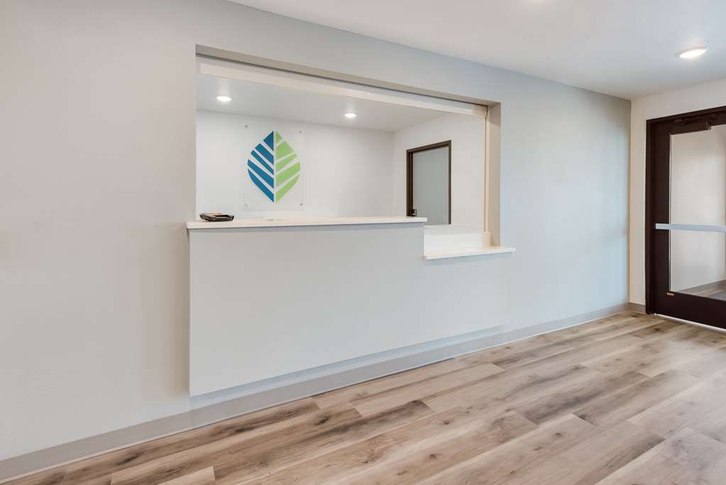 WoodSpring Suites Meridian - photo 6
