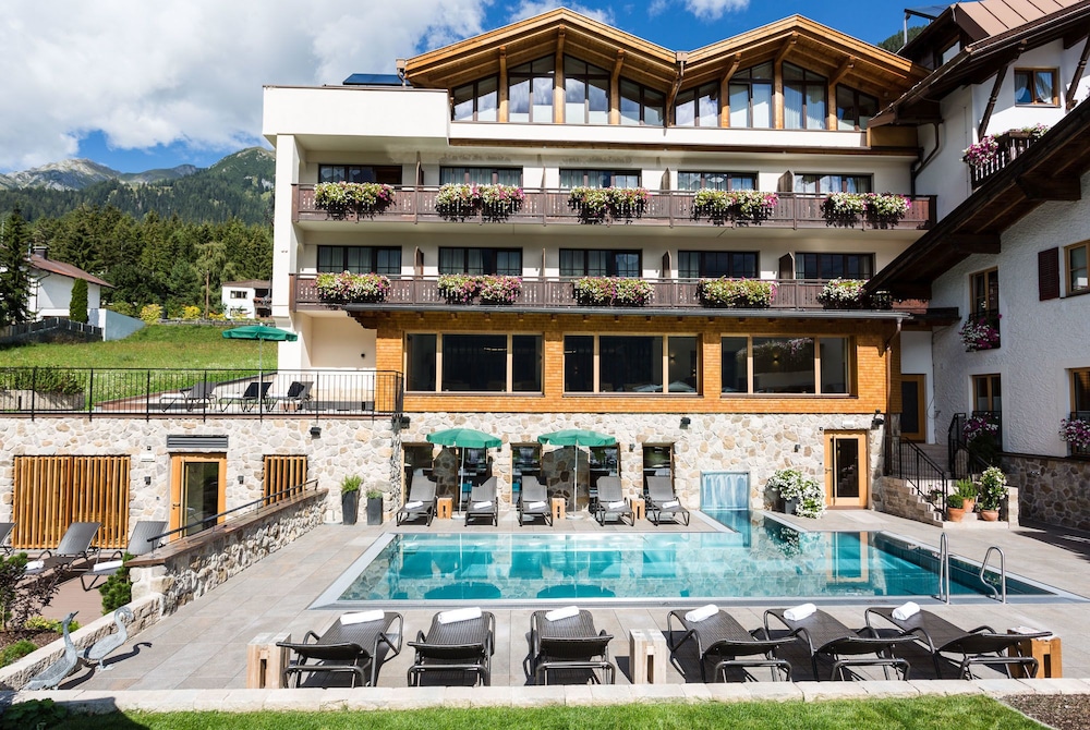 Hotel Gridlon — hotel in Pettneu