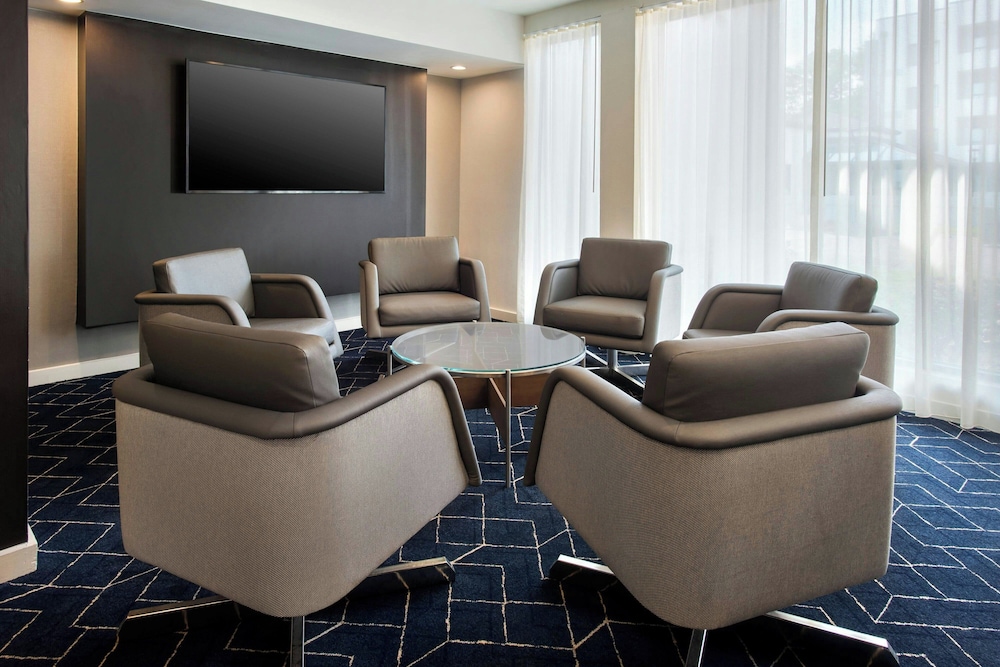 Courtyard by Marriott Rye - photo 4