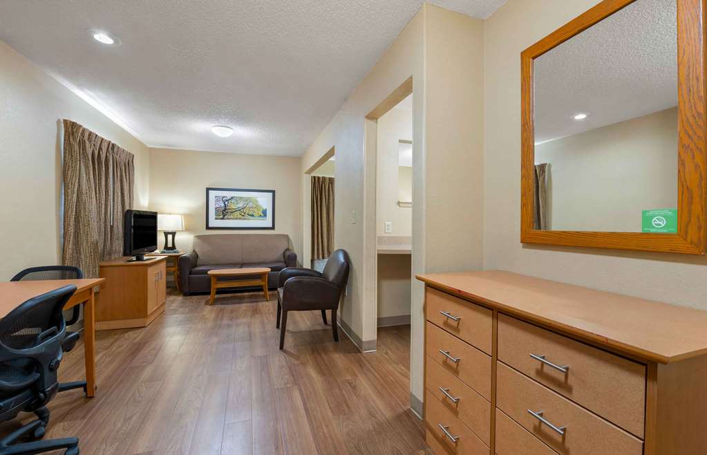 Extended Stay America Suites Houston Northwest Hwy 290 - photo 16