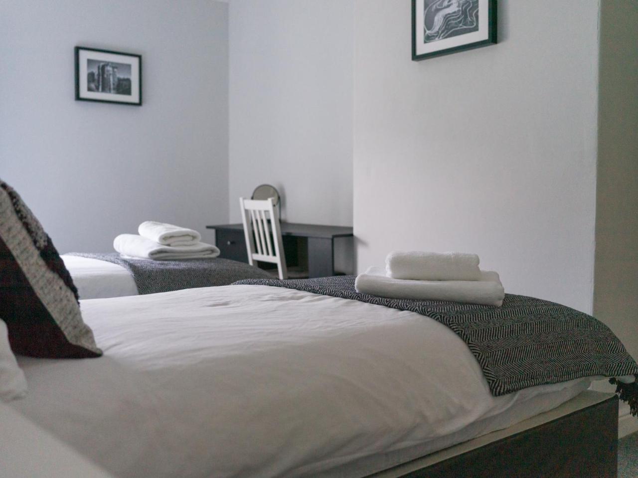 Chestnut House Sleeps 4 Pet friendly Parking — 4-Star Luxury Hotel in Ashington, United Kingdom
