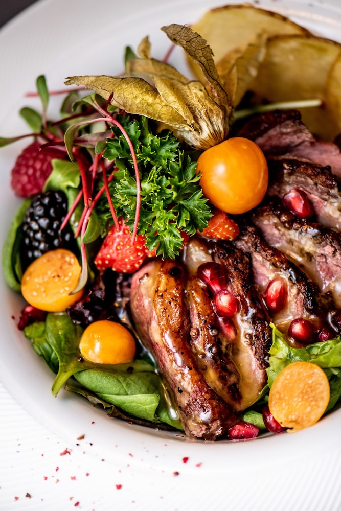 מזון ומשקאות