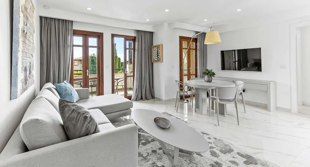 Apartment Db12 Aether