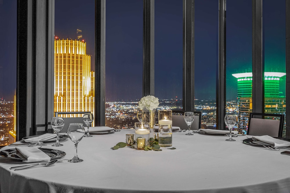 The Marquette Hotel Curio Collection by Hilton - photo 87