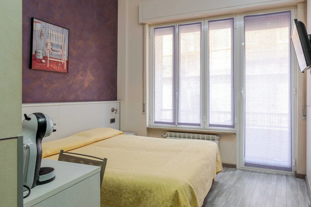 Hotel 3 Comfort and Serenity Heart of Ventimiglia — hotel in Ventimiglia