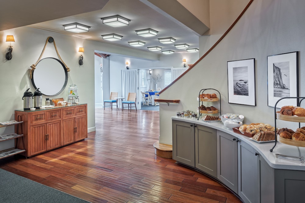 The Beach House Hotel Half Moon Bay - photo 30