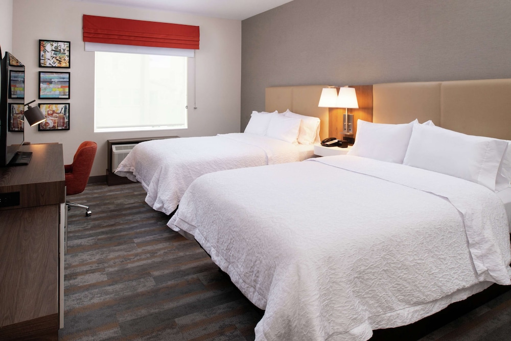 Hampton Inn & Suites Buena Park - photo 18