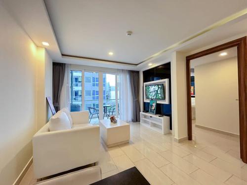 Grand Avenue Residence condominium — 5-Star Luxury Hotel in Pattaya, Thailand