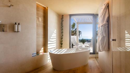 Xulos Rooms Suites — Peniscola
