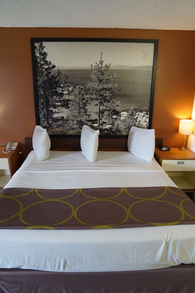 Super 8 by Wyndham Fernley - photo 18