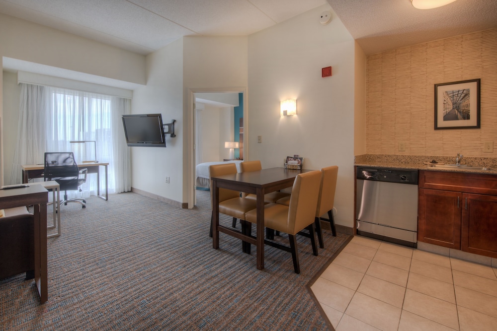Residence Inn by Marriott Charlotte Uptown - photo 15